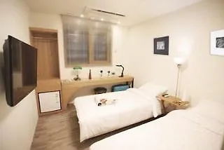 Hotel Localstitch Euljiro Seoul 3*,