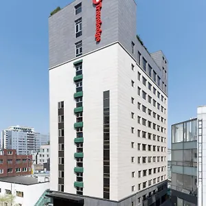 Travelodge Myeongdong Namsan סיאול