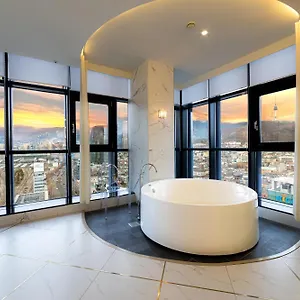 The Designers Station Hotel